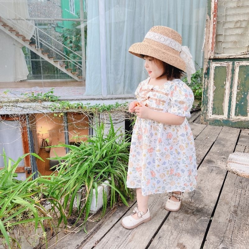 Váy babydoll hoa nhí nơ ngực
