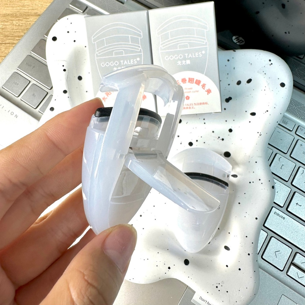 Kẹp Bấm Mi Cao Cấp GOGO TALES Sunflower GT616 Có Đệm Silicon