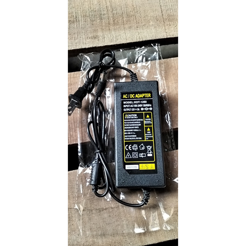 Adapter 12V-5V