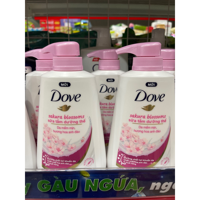 Sữa tắm Dove Sakura blossoms hoa anh đào và muối hồng 500g