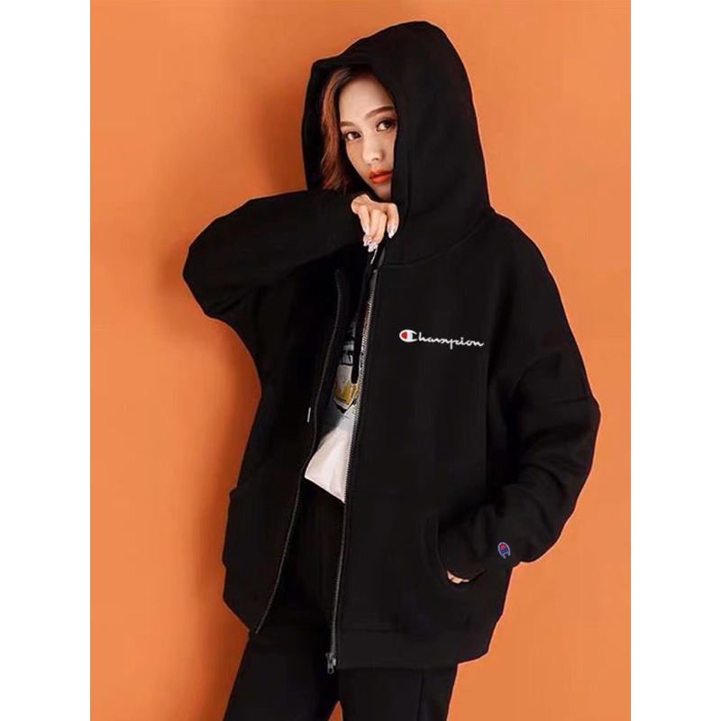 Áo khoác nỉ khóa mũ màu đen logo chữ champion hoodie lót lông