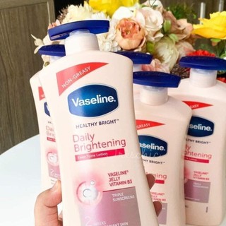 Dưỡng thể vaseline mỹ 725ml