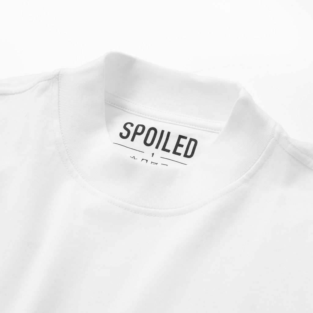 Áo Thun SPOILED cơ bản đơn giản hằng ngày / Đen và Trắng