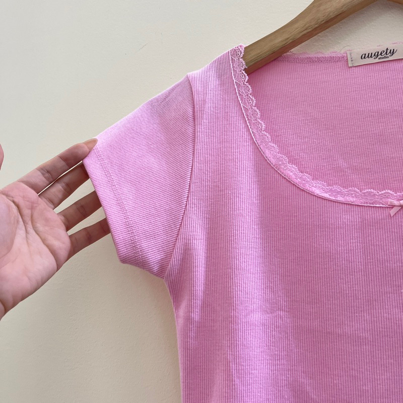 Áo Thun croptop baby mới 99%