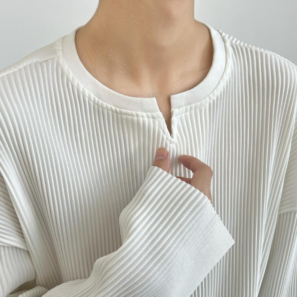 Áo thun nam tay dài cổ chữ V form rộng cho nam áo thu đông basic Trơn Thông thường