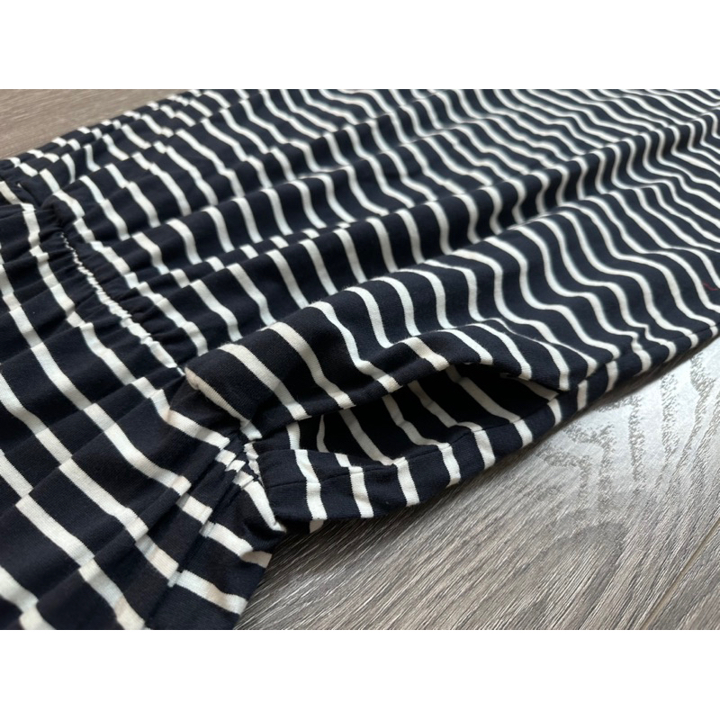 HIPU.VNXK - ĐẦM THUN ANN TAYLOR SÁT NÁCH TAY CON.