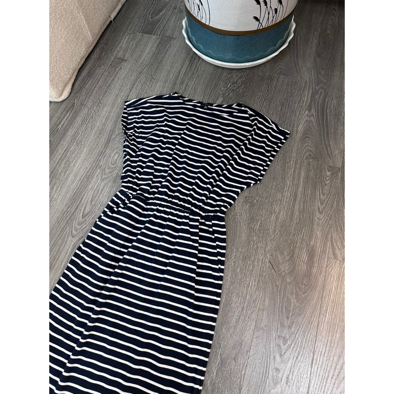 HIPU.VNXK - ĐẦM THUN ANN TAYLOR SÁT NÁCH TAY CON.