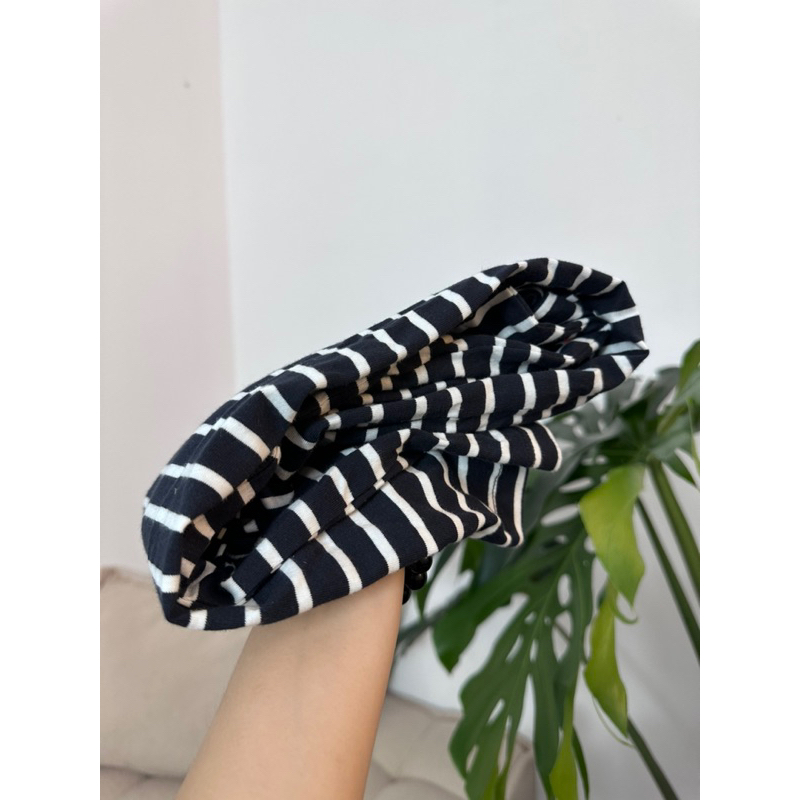 HIPU.VNXK - ĐẦM THUN ANN TAYLOR SÁT NÁCH TAY CON.