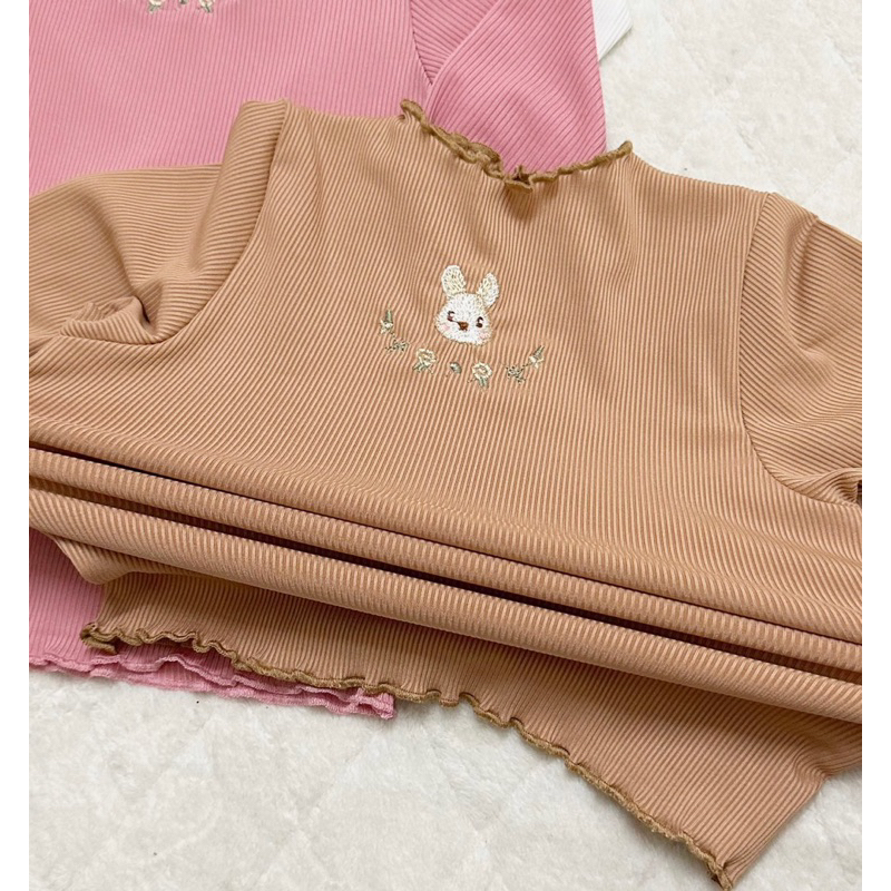 Set 3 áo tăm thêu viền bèo màu trắng hồng nâu cho bé gái