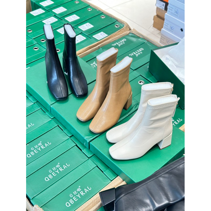 Giày Boot cổ ngắn đơn giản gót vuông 5p da mềm cao cấp