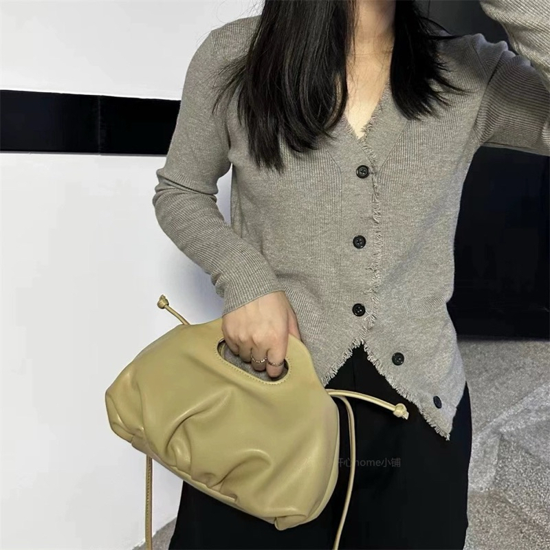 Túi xách đám mây xếp li đeo chéo, cầm tay kiểu mới