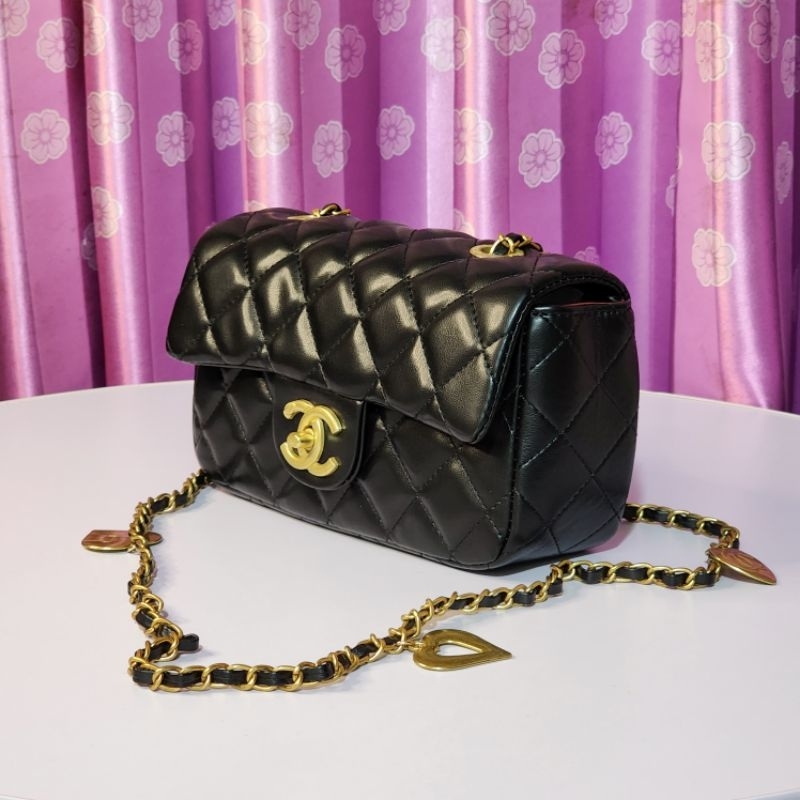 Túi Nữ Họa Tiết Hình Trám Xinh Nổi Bật.