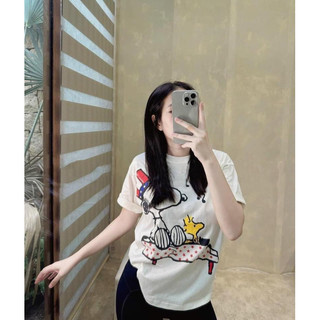 Áo phông nữ trắng hình cún