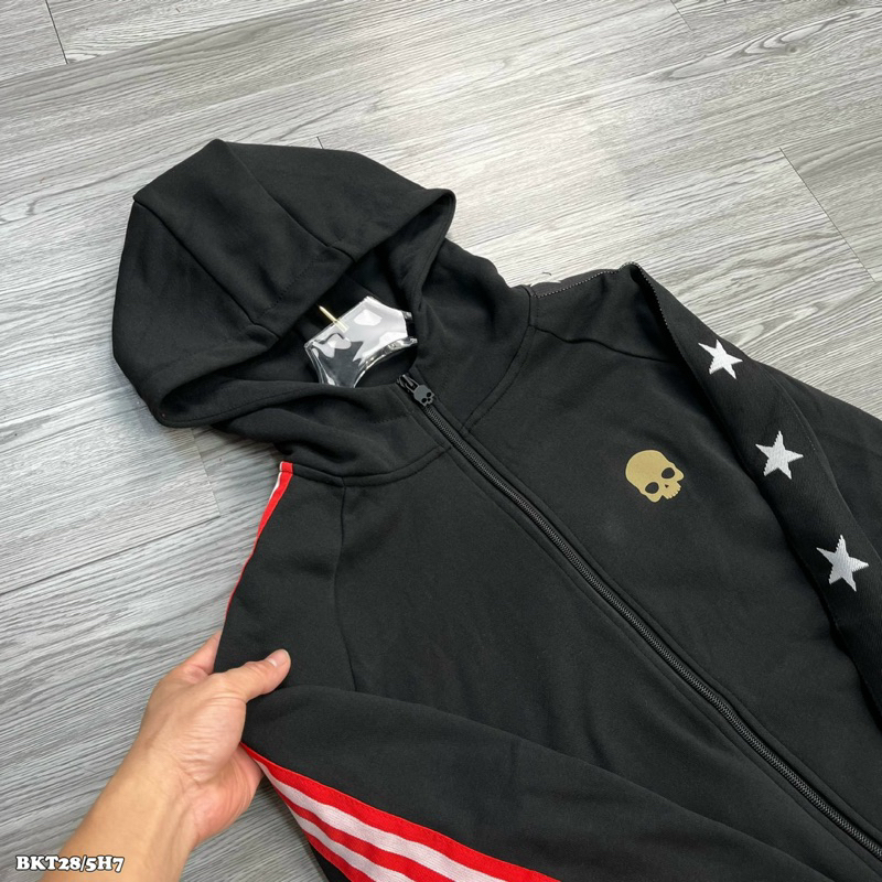 BỘ THỂ THAO HIGRO MỚI NHẤT CHO MÙA THU ĐÔNG 2023