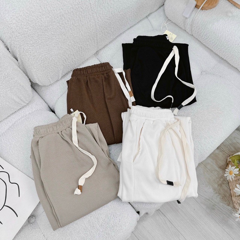 Chân váy tăm dây rút dáng dài có xẻ sau - Retrostyle.vn - Chanvaytam255_P5K1