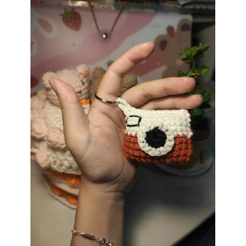 móc khóa máy ảnh camera bằng len