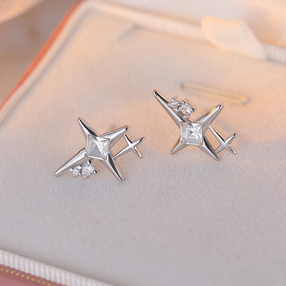 Khuyên tai kẹp không bấm lỗ chốt cố định K108 bằng hợp kim mạ bạc hình ngôi sao đính đá dáng ngắn Leous Accessories