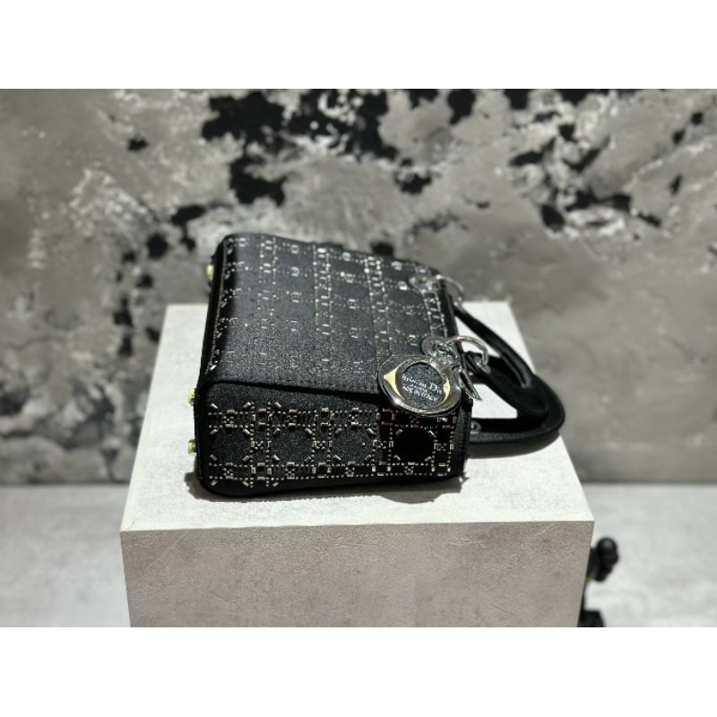 Túi  DI     OR LADY MINI  SATIN FULL BOX TÚI VẢI