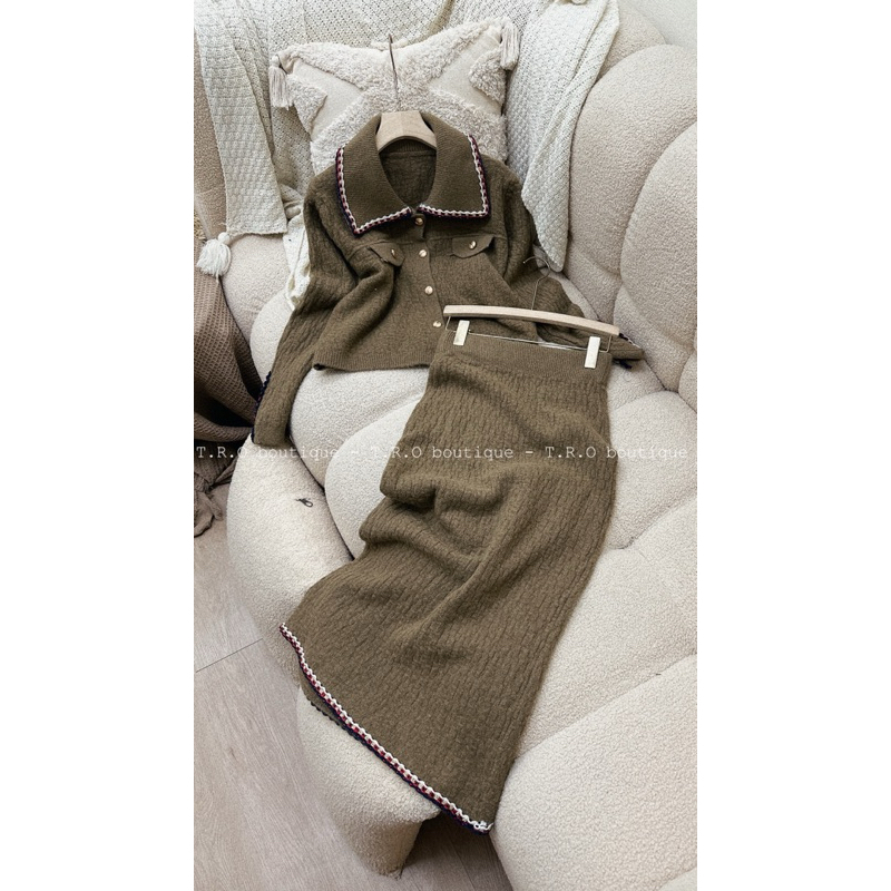 Set len sần viền cổ tay QC