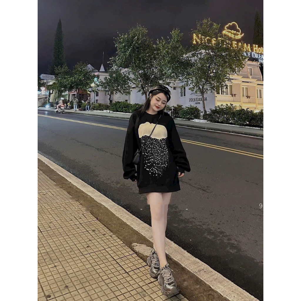 Áo Nỉ Nhung In Đám Mây, Dáng Rộng Dấu Quần, Gắn Đá Siêu Sịn