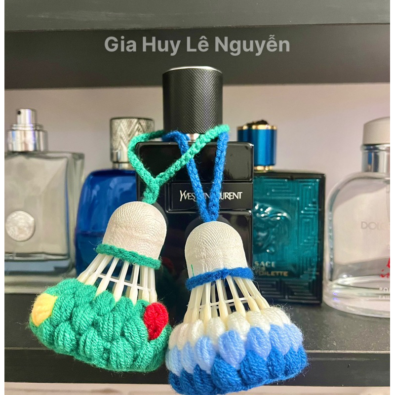 Đế cầu lông móc len