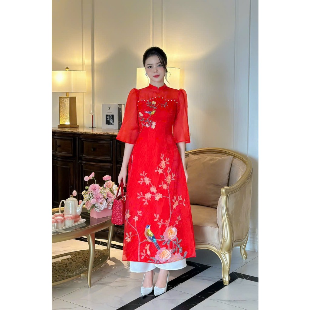 Áo dài cách tân thiết kế mẹ và bé chất liệu tơ organza màu đỏ nổi bật có đính ngọc, kết hoa - Tiệm của nàng - M27