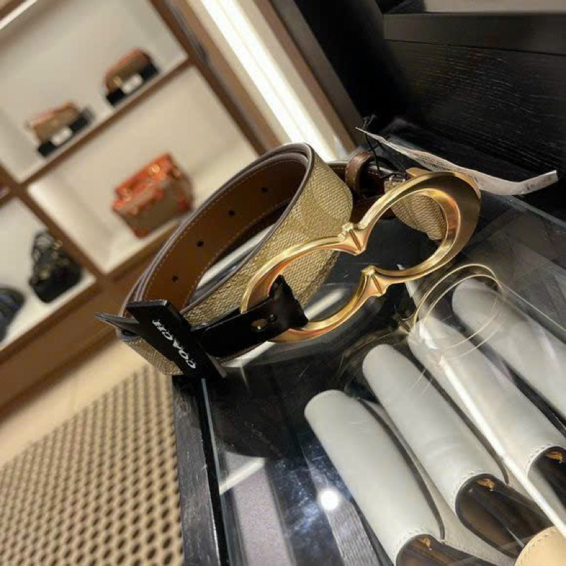 Thắt lưng sang chảnh Coach Buckle Belt xuất xịn
