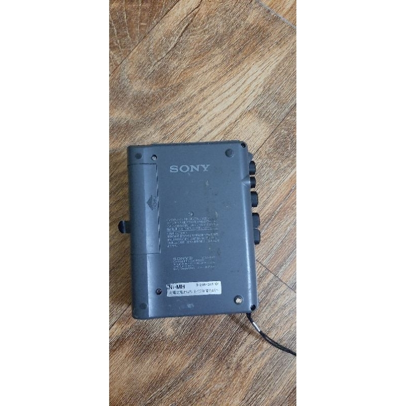 Cassette sony tcm-400 hoạt động tốt