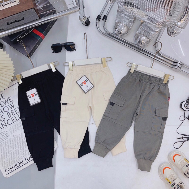 Quần dài kaki cho bé trai, kiểu túi hộp bo ống mẫu 2