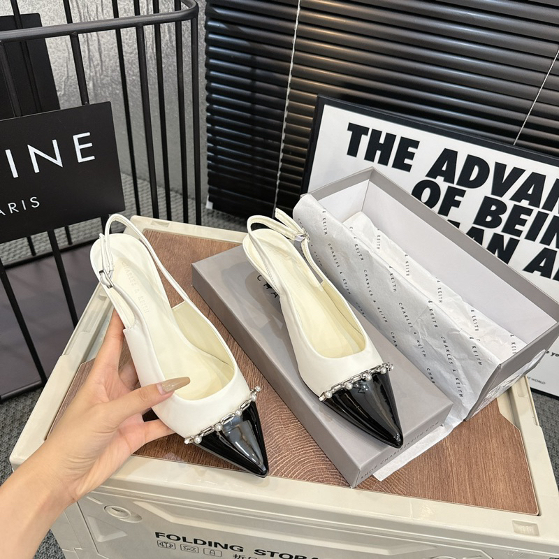 Giày CNK đế cao 3cm cực xinh full hộp