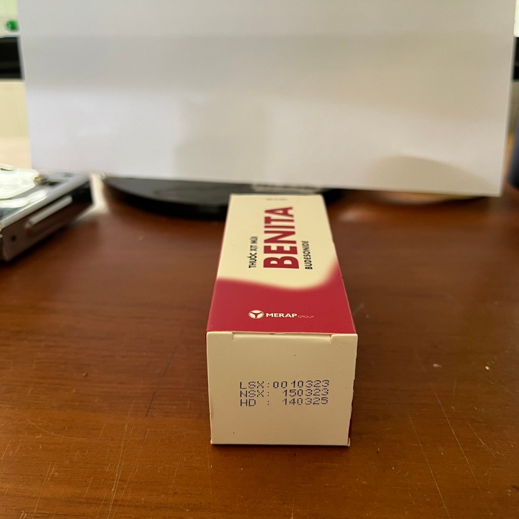 Xịt mũi Benita, chai 120 liều