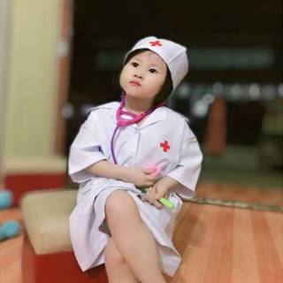 Trang phục bác sỹ mầm non