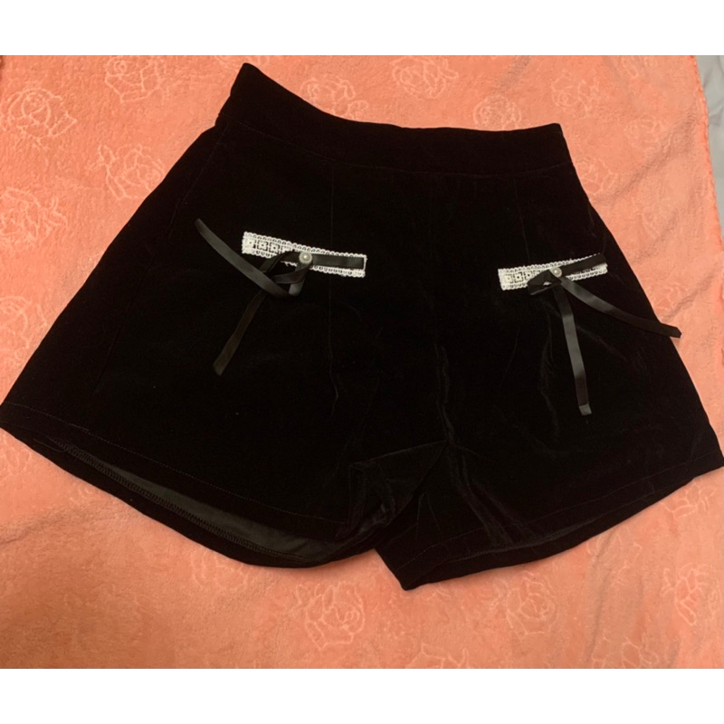 Thanh lý set quần +áo kiểu New 100%