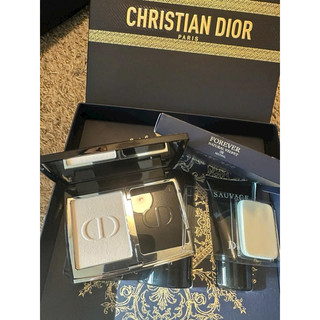 Phấn phủ DIOR FOREVER NATURAL VELVET