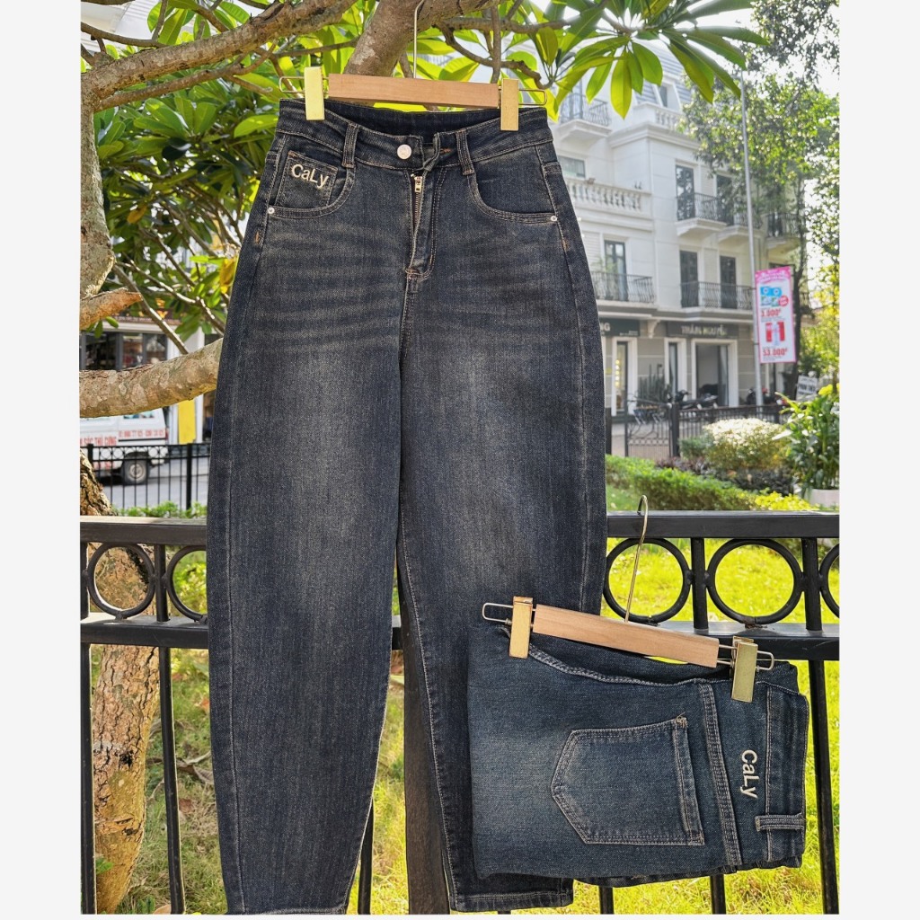 -1703 Quần Jean Nữ Baggy Co Giãn Thêu Chữ,Quần bò begy co giãn dáng rộng thoải mái năng động cạp cao HOT23