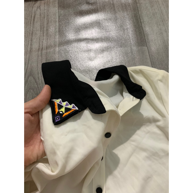 Áo sơ mi thêu xinh