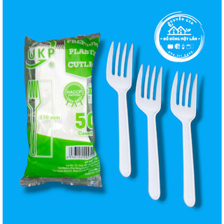 Túi 50 chiếc dĩa nhựa UKP trắng dùng 1 lần, an toàn, sạch sẽ, thân thiện môi trường. - 230923