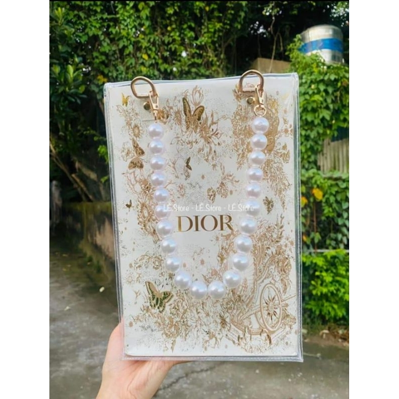 Túi Giấy Custom Cha Nel Lông Vũ