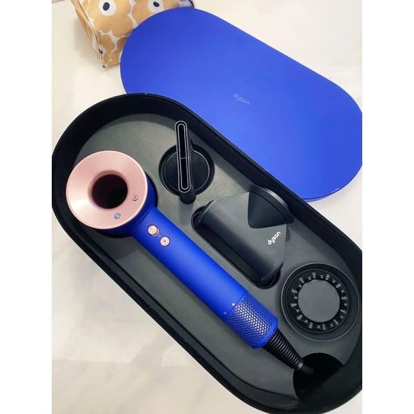 MÁY SẤY TÓC DYSON HD08 VÀ HD12 ,BẢO HÀNH 24 THÁNG