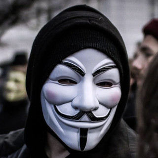 Mặt nạ Hacker hóa trang Haloween bằng nhựa - Mặt Nạ Haloween