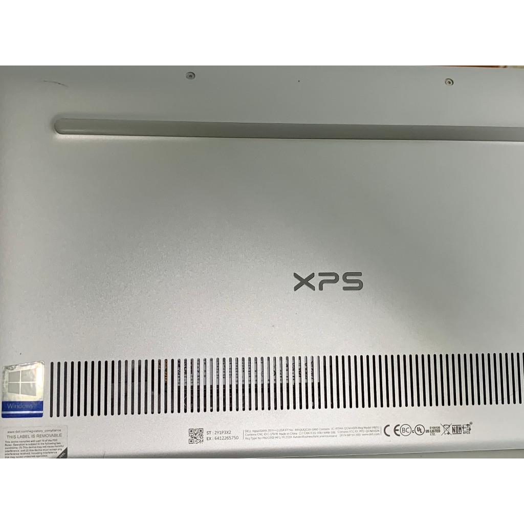 Laptop xách tay Dell XPS 13 9380 siêu mỏng nhẹ. Màn 4K, ram 16GB