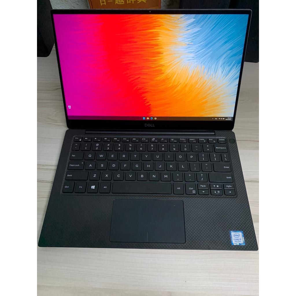 Laptop xách tay Dell XPS 13 9380 siêu mỏng nhẹ. Màn 4K, ram 16GB