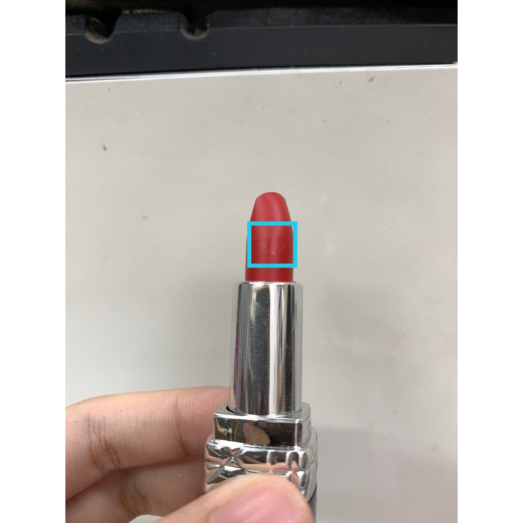 Set 2 món mini nước hoa và son Dior làm quà tặng