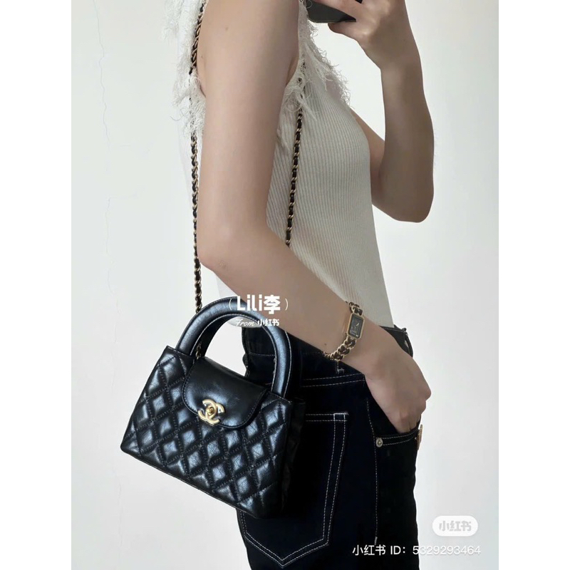 TÚI XÁCH CNN kèm quai  đeo full hộp  nam châm new 2023 xịn xò