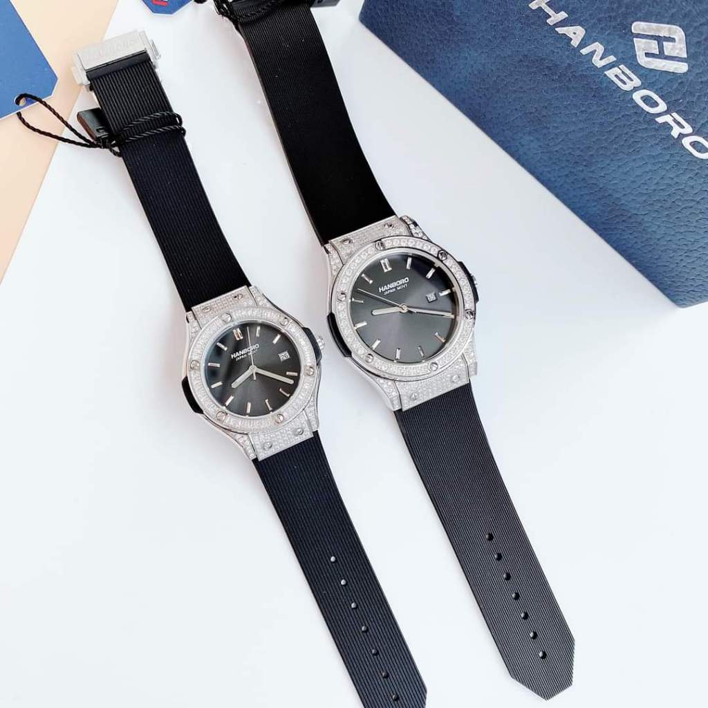 Đồng Hồ Cặp Đôi Nam Nữ Đính Đá Hanboro Dây Silicon Màu Đen Size 42mm/33mm Fullbox