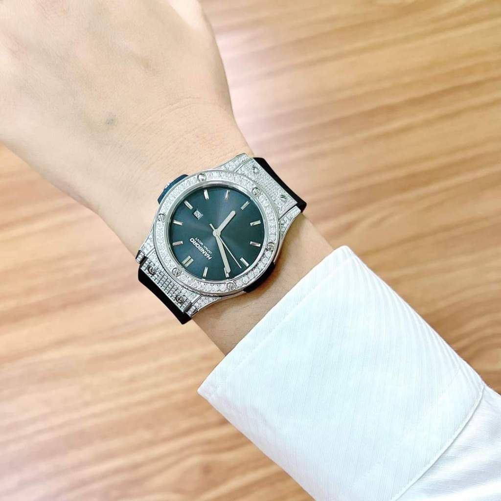 Đồng Hồ Cặp Đôi Nam Nữ Đính Đá Hanboro Dây Silicon Màu Đen Size 42mm/33mm Fullbox