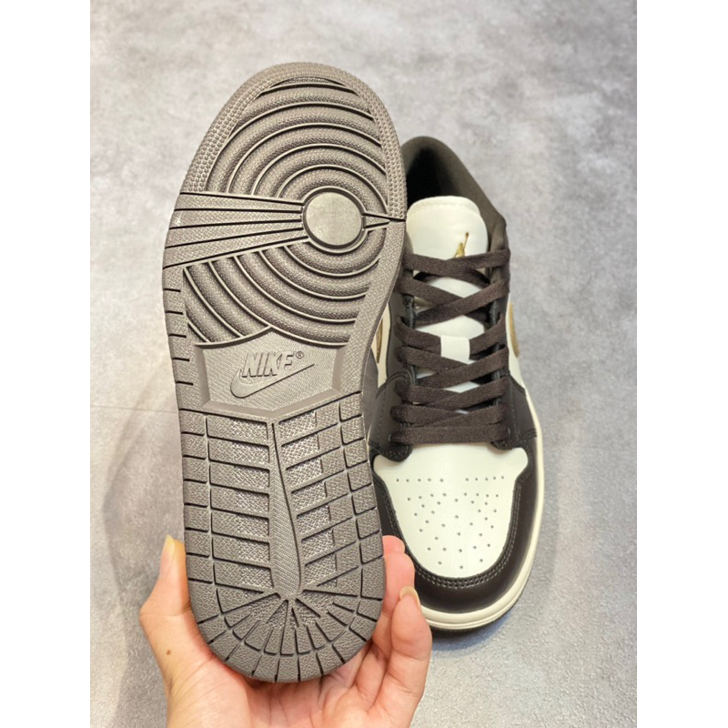 Giày jodan low cafe