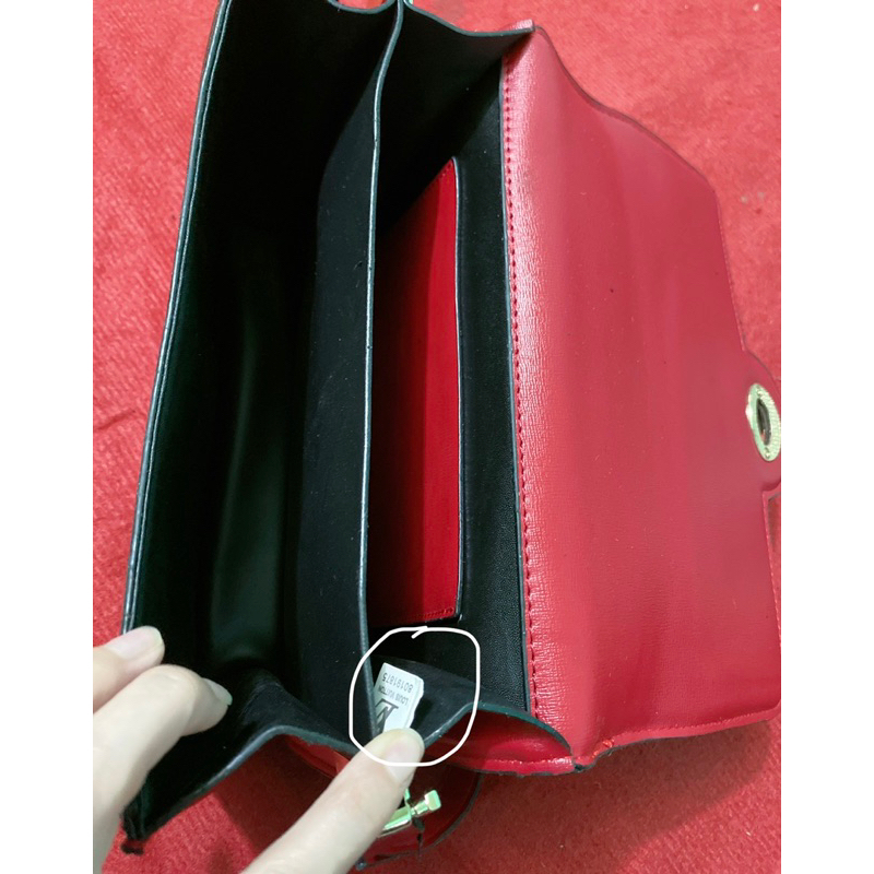 Túi đeo vai đeo chéo