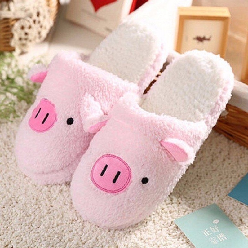 Dép đi trong nhà hình lợn