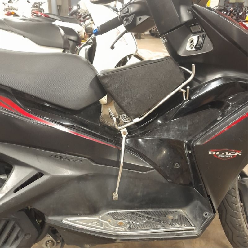 Ghế Ngồi Xe Máy Cho Xe Airblade có Vòng